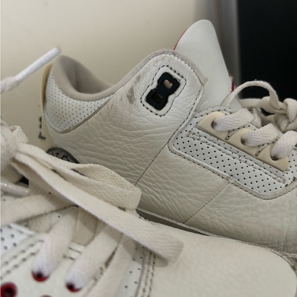 Jordan 3 cement reimagined - Picture 5 of 10